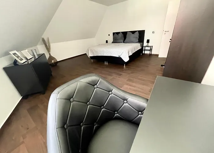 Appartement Augenblick - Stylisches In Der Besten Altstadtlage Von Erfurt